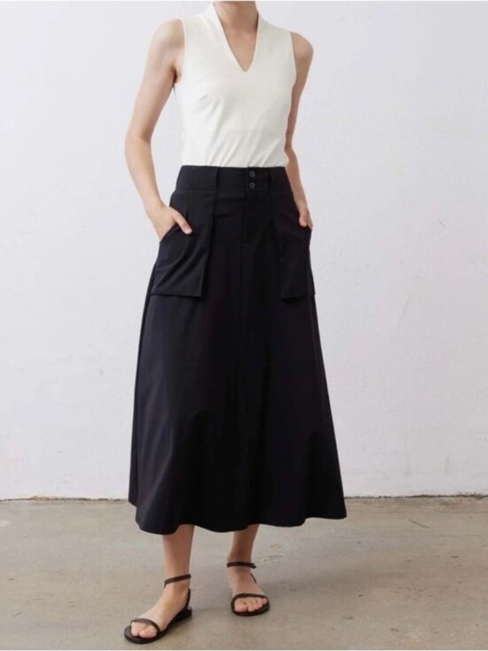 Ruti The Utility Skirt Black Size XS - Picture 2 of 10